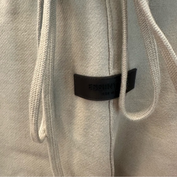 Fear of God Essentials Relaxed Sweatpants, Color: Seafoam - Picture 11 of 13